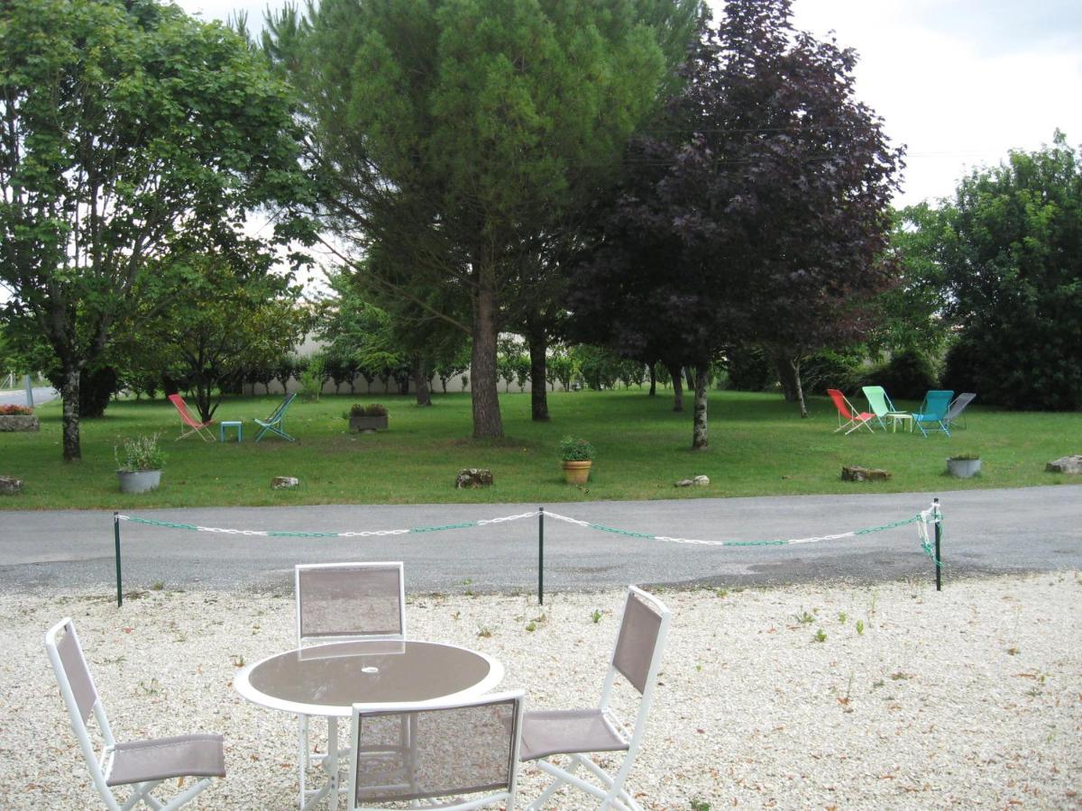 Gîte Le COZILLON Cozes Extérieur photo